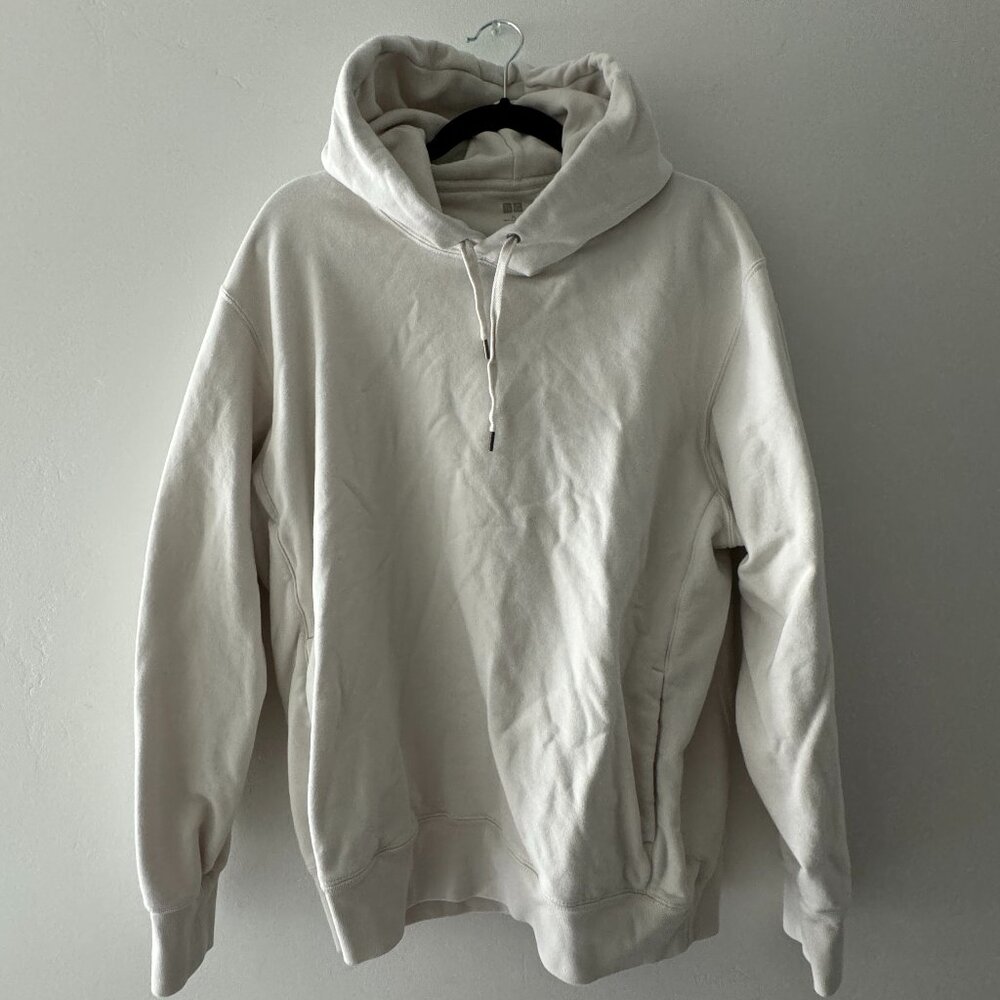 UNIQLO HOODIE